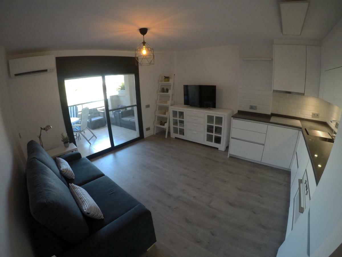 Regata Junto El Mar Apartment *